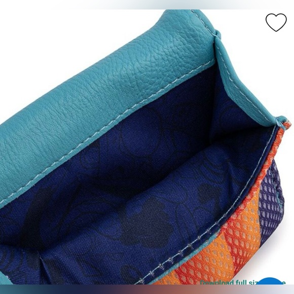 NWT Warner Brothers Space Jam tune squad wallet - Picture 4 of 5